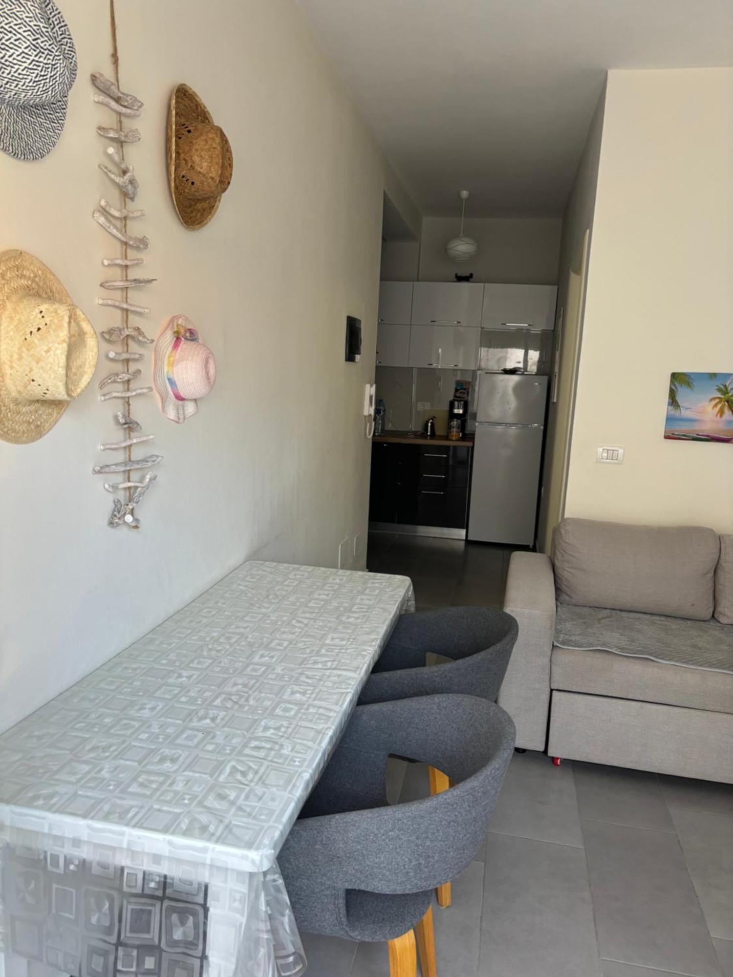 Apartament Klea In Strandnaehe Toplage Durrës Exterior foto